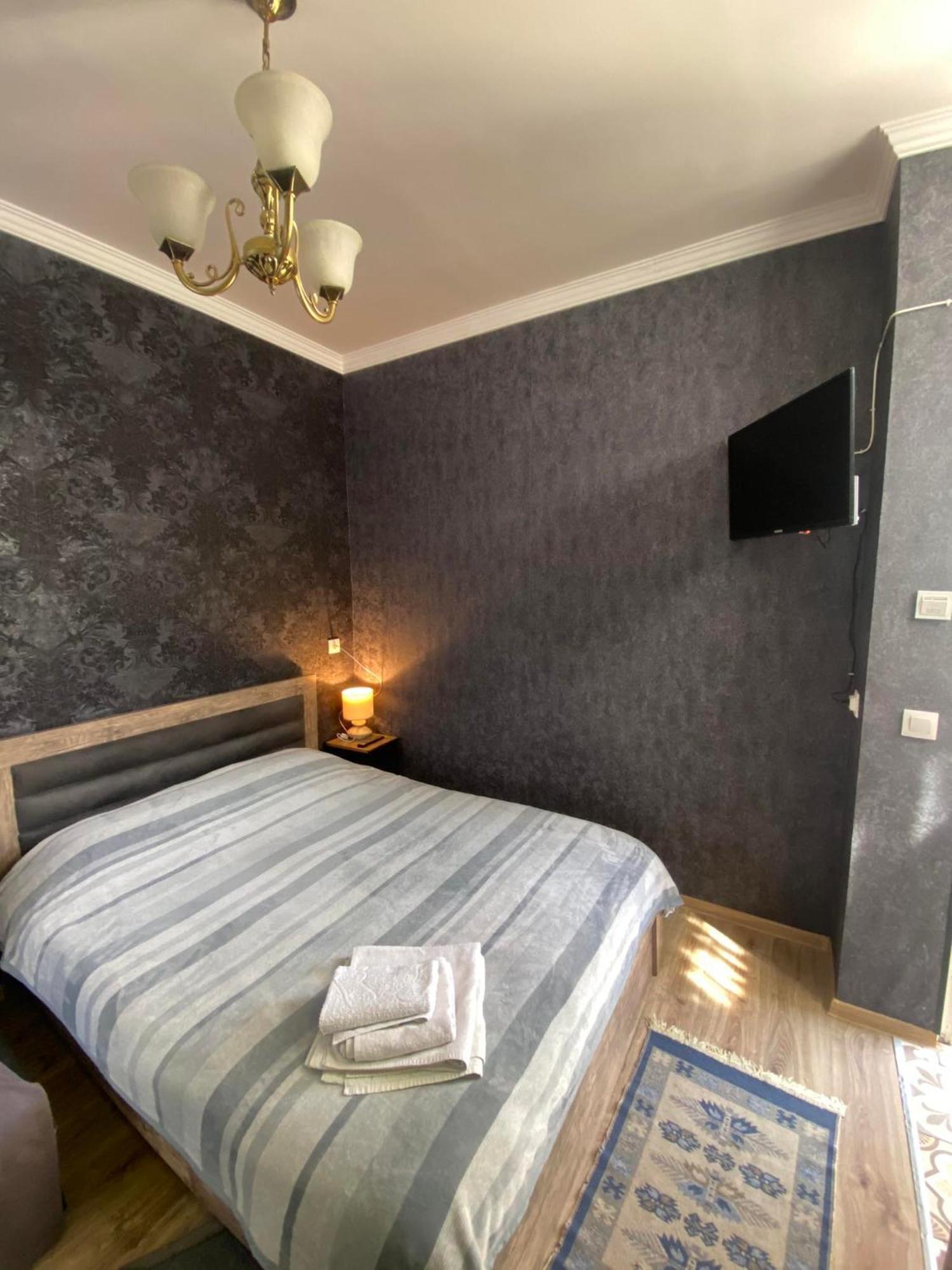 Family Apartment In Avlabari Tbilisi Eksteriør bilde