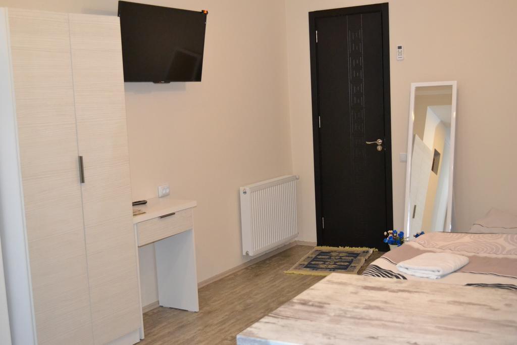 Family Apartment In Avlabari Tbilisi Eksteriør bilde