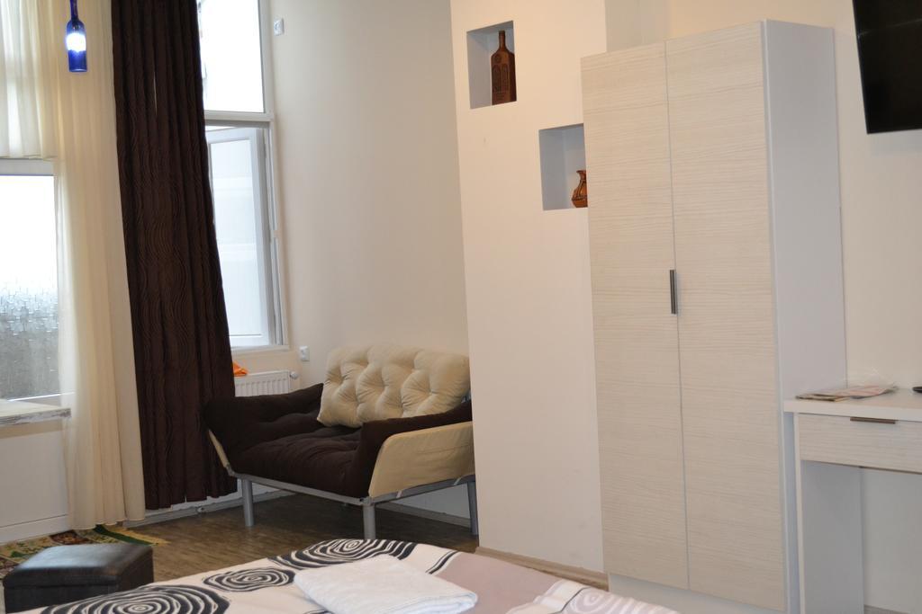 Family Apartment In Avlabari Tbilisi Eksteriør bilde