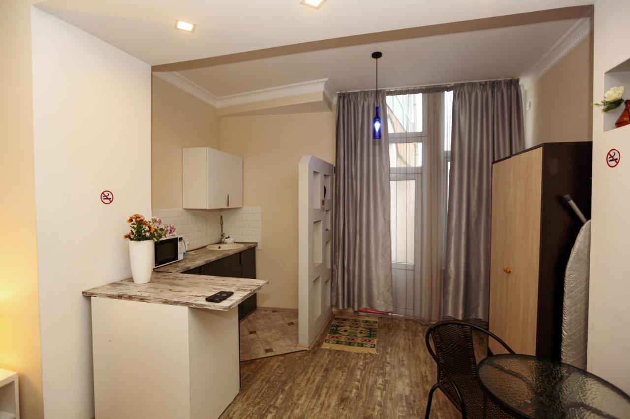 Family Apartment In Avlabari Tbilisi Eksteriør bilde
